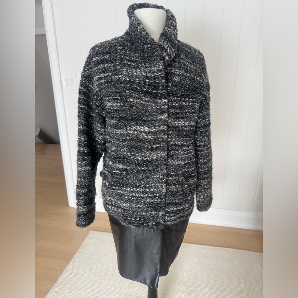 Danier Italian Leather Trim Bouclé Jacket Black Gray Textured XS Made in Canada